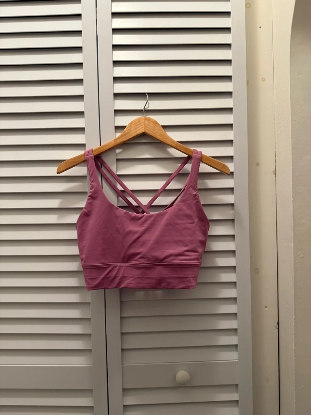 lululemon athletica Mauve Strappy Sports Bra